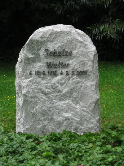 Felsen und Findlinge von Fuchs Grabmalkunst